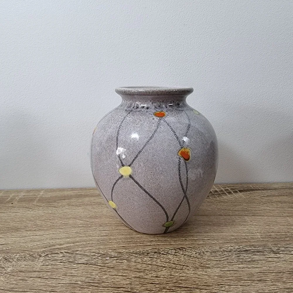 Vintage 1980s Purple Ultra Violet Vase West German 14 cm H - Picture 2 of 10